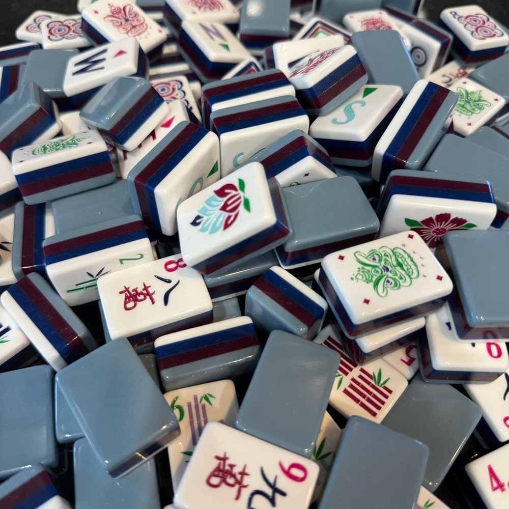 Preppy Soiree Mahjong set.